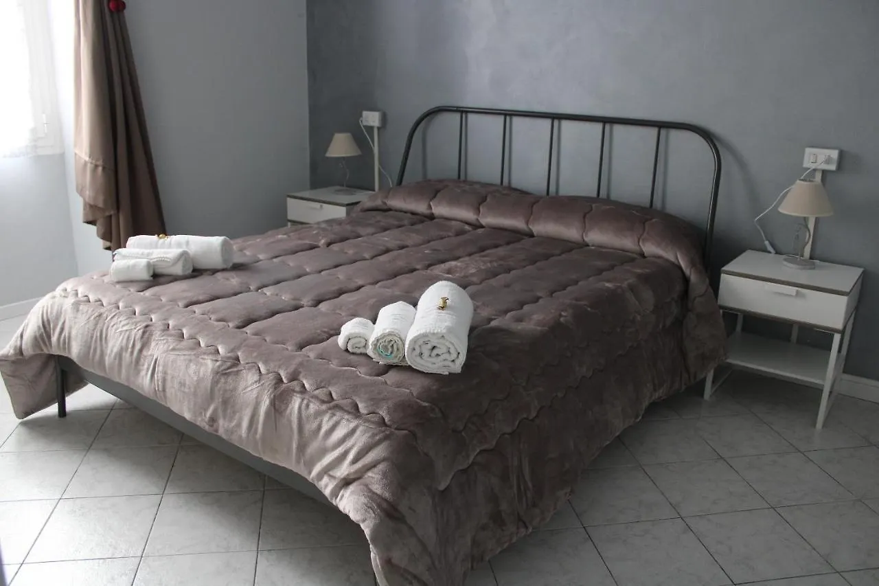 Affittacamere Roma San Remo Pensión